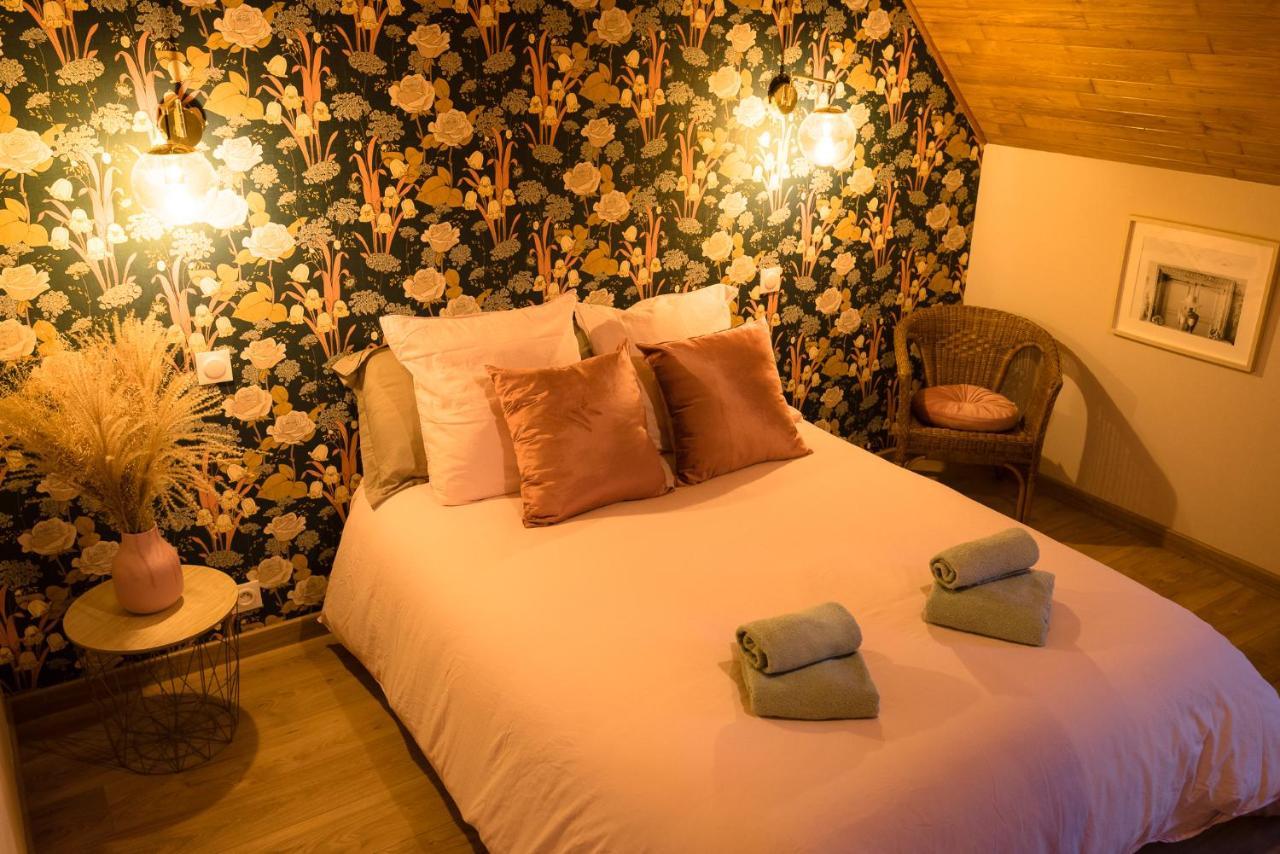 Gite De Charme Avec Spa, Baie Du Mont St Michel Sougéal Εξωτερικό φωτογραφία